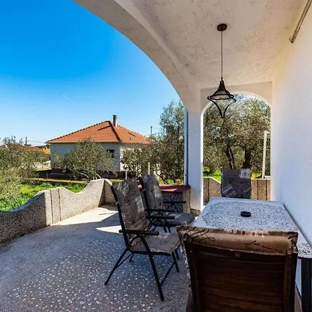 With Parking Space - 21848 * أوغليان